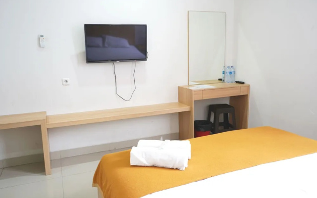 UROOMS Tanah Abang