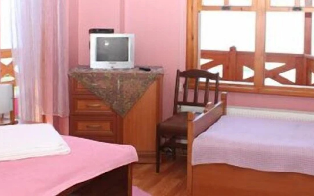 Marin Otel