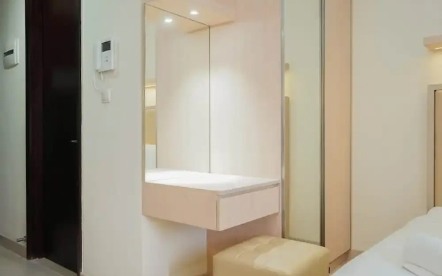 Comfy Studio Apartment at Menteng Park