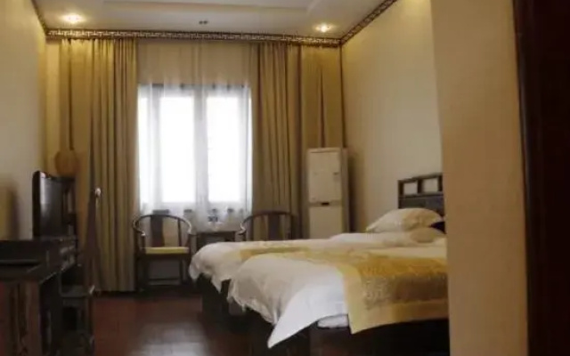 Yuntaishan Galaxy Garden Hotel