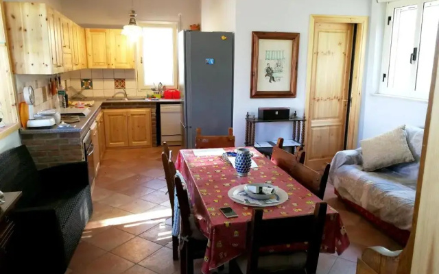 One bedroom appartement with furnished garden at Lercara Friddi