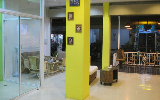 Отель BR Guest House Pattaya вид на фасад