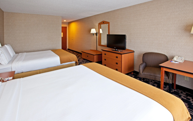 Holiday Inn Express Hotel & Suites Greenwood by IHG