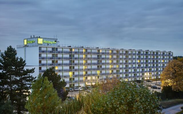 Отель Holiday Inn Brussels Airport вид на фасад
