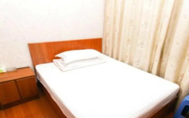 Xuancheng Jingxian Fuguiju Inn