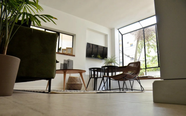 Zamenhoff-Dizengoff Apartments