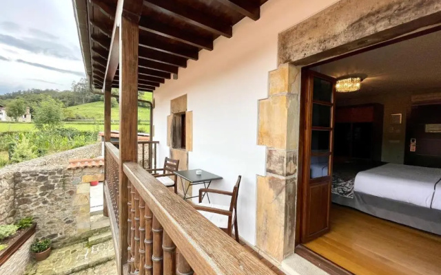 Akla Hotel Suites Valles Pasiegos