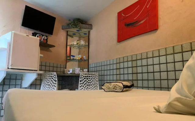 Motel Estoril (Только для взрослых)