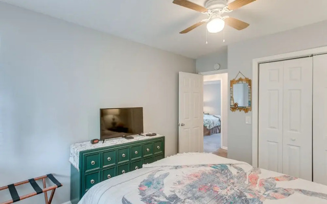 Coastal St Simons Retreat Near Gascoigne Bluff!