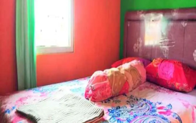 Anggun Homestay - Hostel