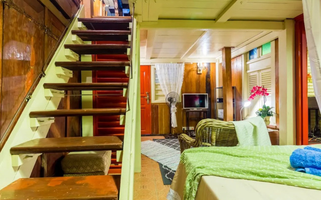 Ellina's Staycation Classic House KL