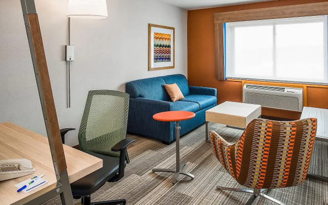 Holiday Inn Express & Suites Halifax-Bedford