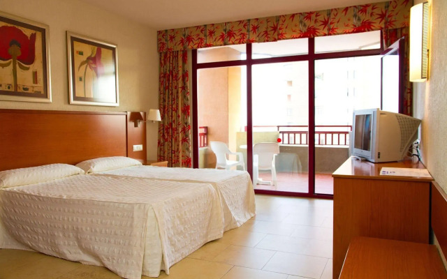 Hotel Las Palmeras Affiliated by Fergus