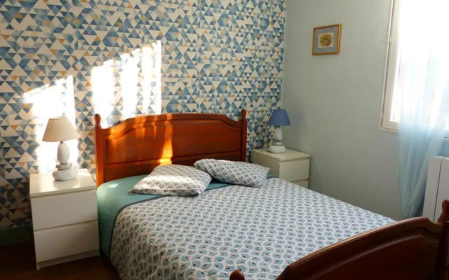 Gîte Couleuvre, 4 pièces, 6 personnes - FR-1-489-284
