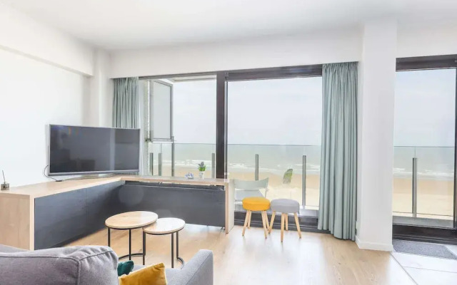 Amazing Apartment With Sea-views