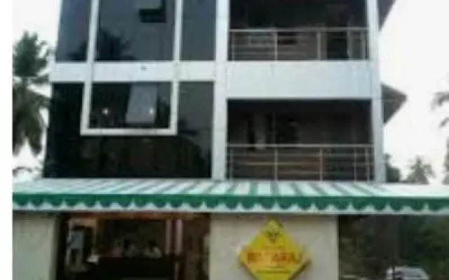 Shri Maharaj Executive Hotel