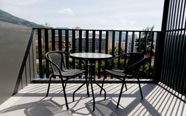 The Deck Patong