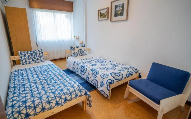 Cozy 3 Room Apartment in Penafiel Centre