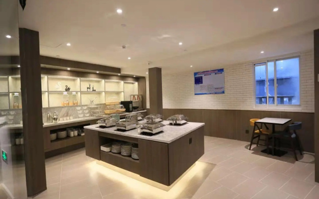 Hanting Premium Hotel Donghai County Government