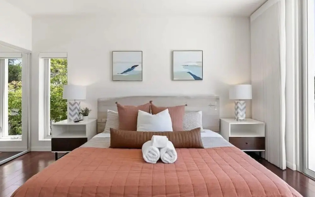 @ Marbella Lane - Cozy and Eccentric Design Home