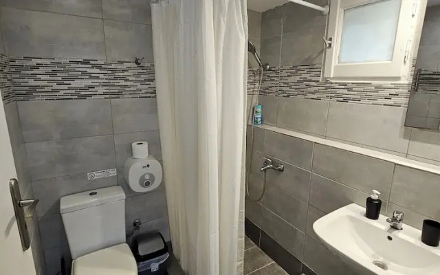 Room-pleasure Room 3 By The Sea