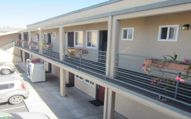 Pacific Best Inn