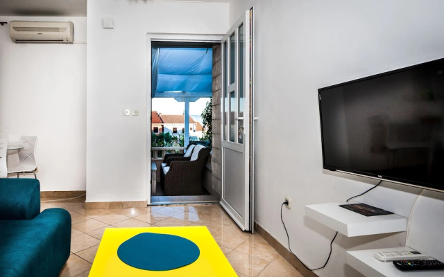 Sunset Apartments