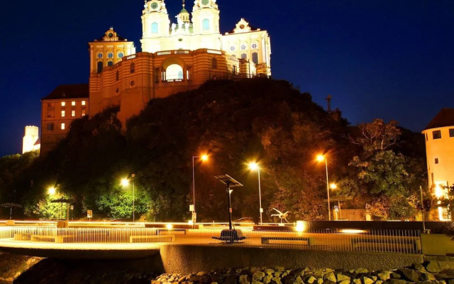 GOLDEN STAR - Premium Apartments