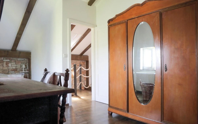 Stunning Home in Liznjan With Sauna, Wifi and 4 Bedrooms
