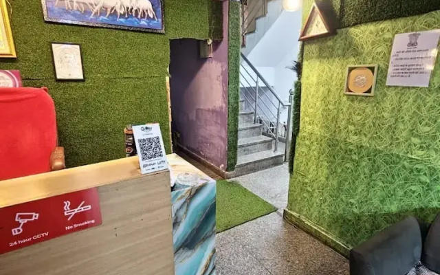 Green Orbit Hotel