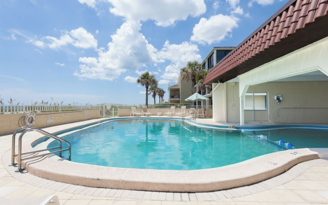 Jacksonville Beach Costa Verde 2319-102 by Distinctive Beach Rentals