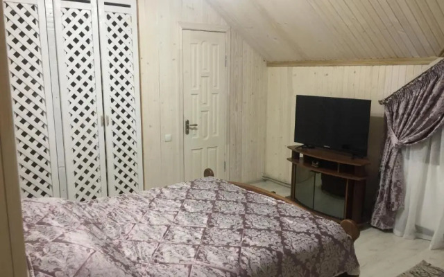 Guest House U Myrona