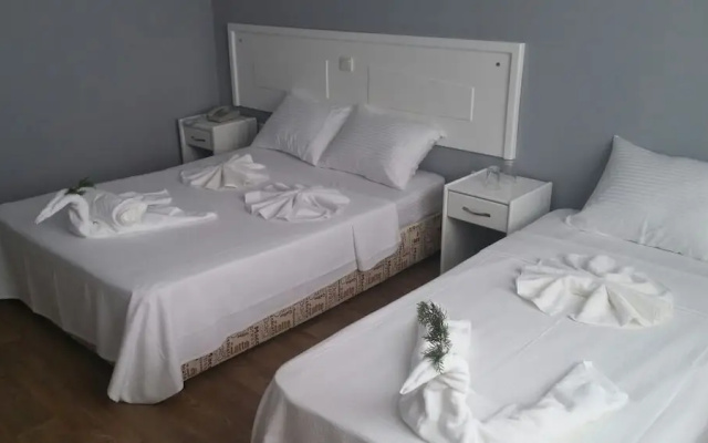 Adrian Beach Hotel