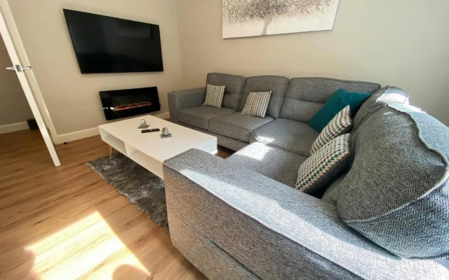 Glasgow 2bd City Centre Apartment - Free Private Parking