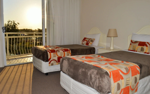 Aquarius Resort