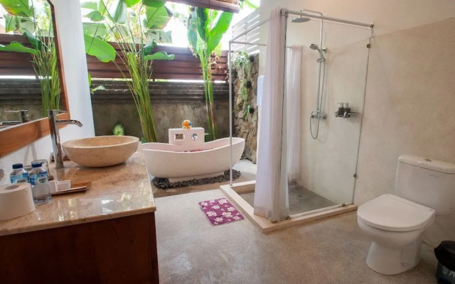 Flamboyant Villa Ubud