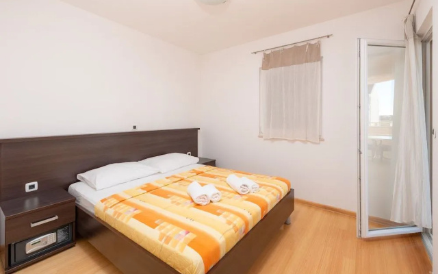 Villa Tucepi Apartments