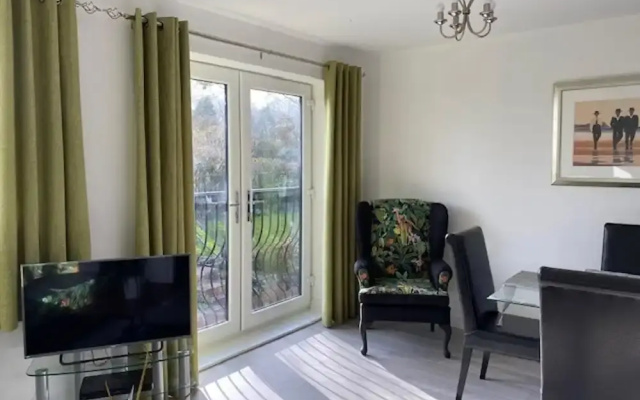 1 Bed Apt- Rural Views- Juliette Balcony - Parking