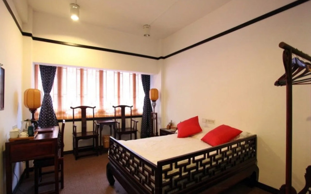 Tunxi Lodge