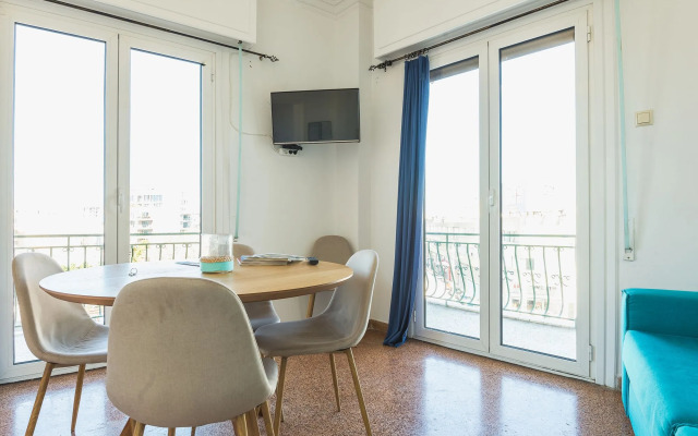 Super Paradise Apartments