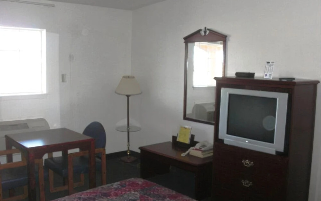 Frontier Inn
