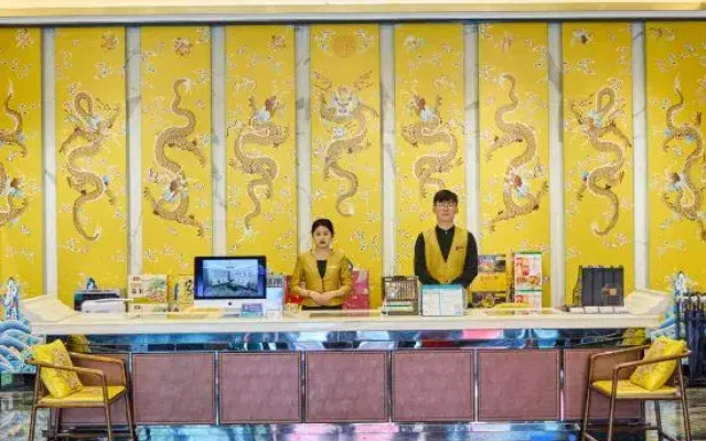 Xilong Building