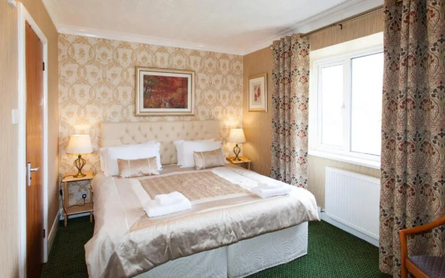 The Elmington Hotel