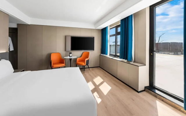 Ly New York Hotel