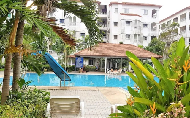 Baan Suan Lalana Td Large studio apartment Jomtien