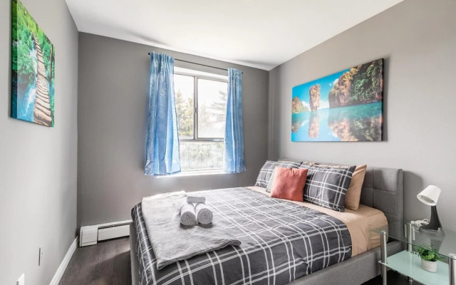 2BR Apartment- Near DT Hamilton With Netflix