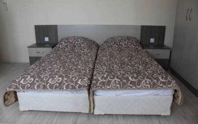 Brilliant Aparthotel