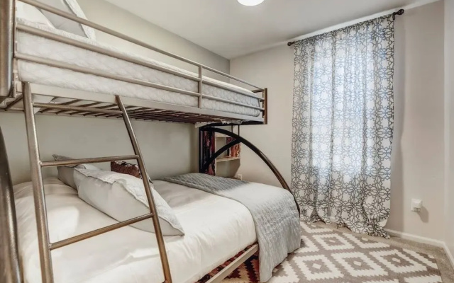 Amazing Retreat - Denver Treasure Sleeps 6