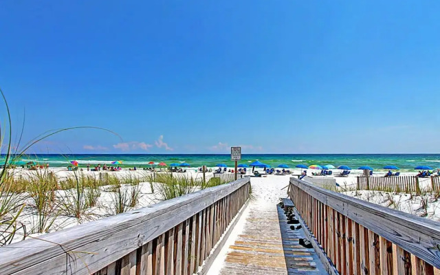 Emerald Isle 210