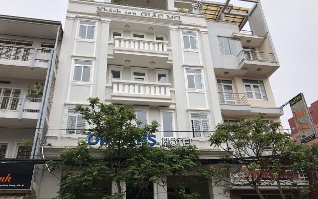 Dreams Hotel 3 Далат вид на фасад